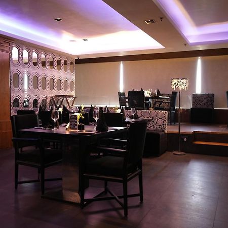 Hotel Hardeo Nagpur Luaran gambar