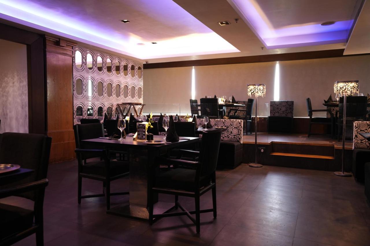 Hotel Hardeo Nagpur Luaran gambar