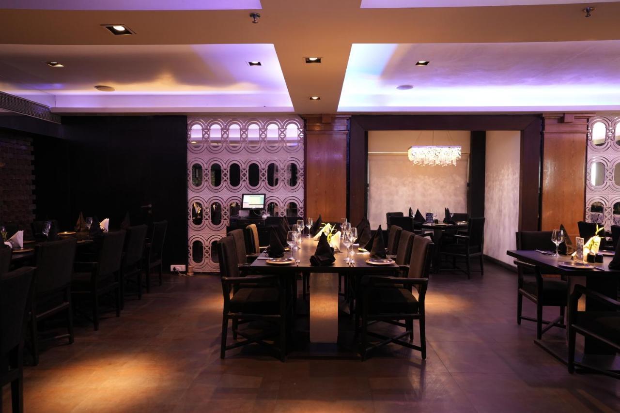 Hotel Hardeo Nagpur Luaran gambar
