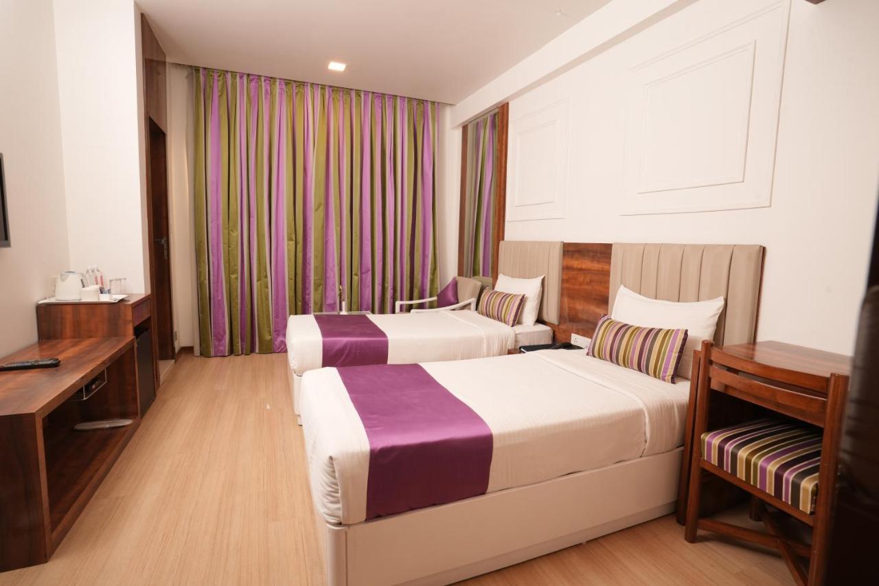 Hotel Hardeo Nagpur Luaran gambar