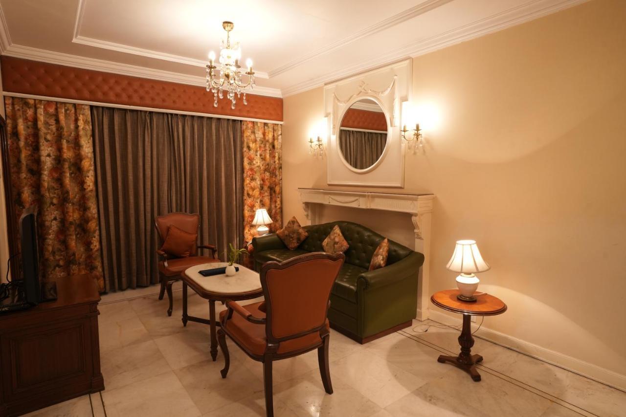 Hotel Hardeo Nagpur Luaran gambar